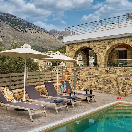 Apartment Springs Avli